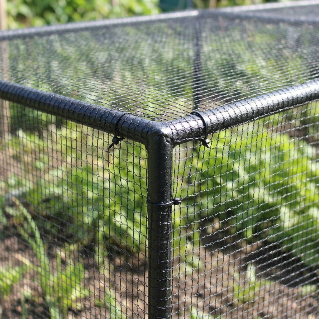 Soft Mesh Butterfly Netting 7mm (view 2)