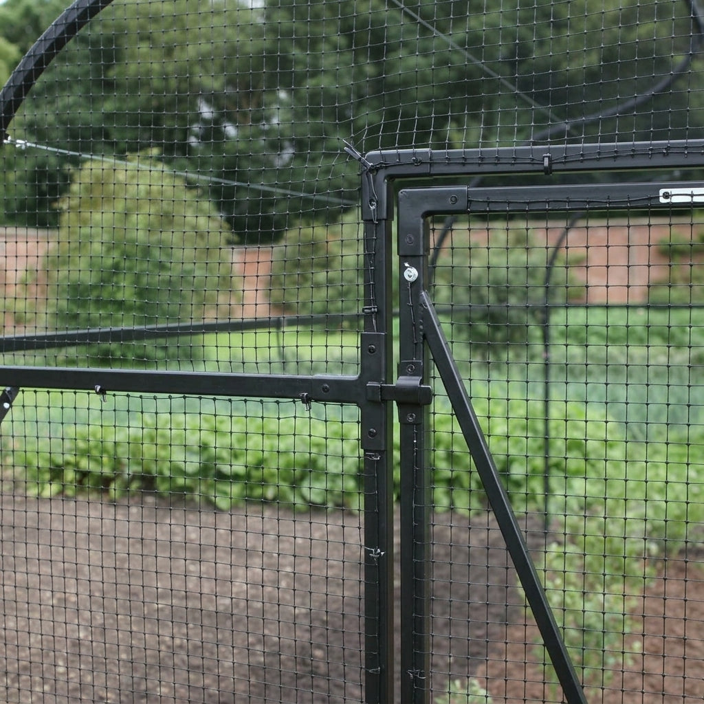 Ogee Arch Fruit Cage