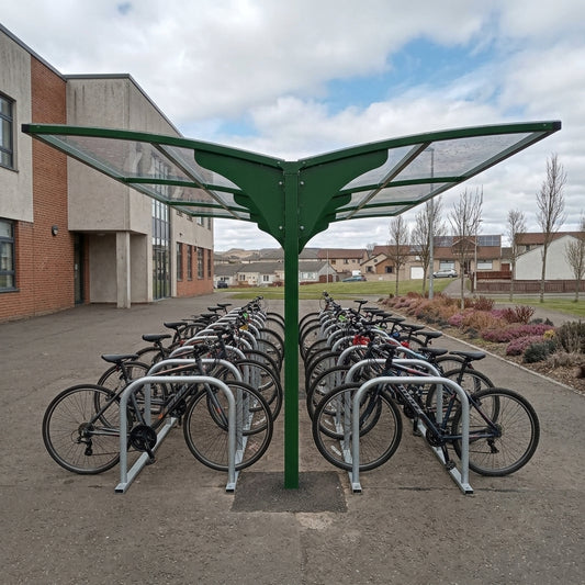 30-cycle shelter with 100mm posts and Pet-g UV2 roof sheets