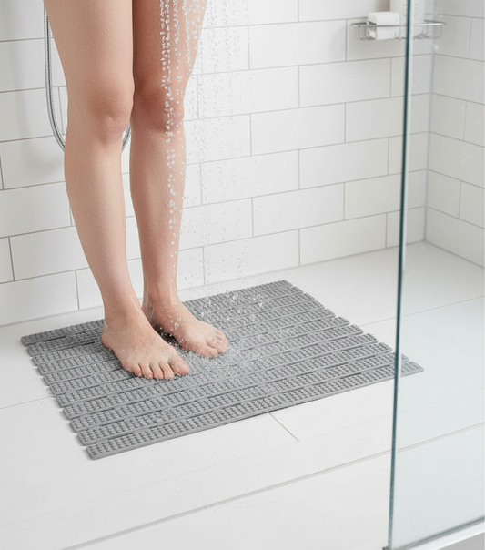 Premium Non-Slip Bath Mat with 140 Suction Cups, Quick-Drain TPE Material, and Customizable Fit for Safety and Comfort in Showers and Bathtubs