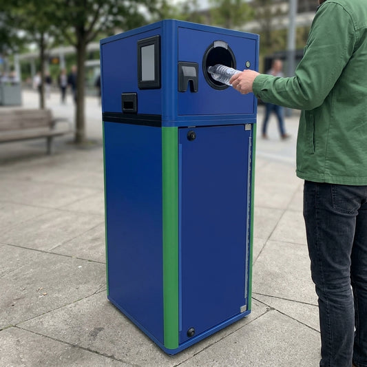 Compact reverse vending unit for cans and bottles