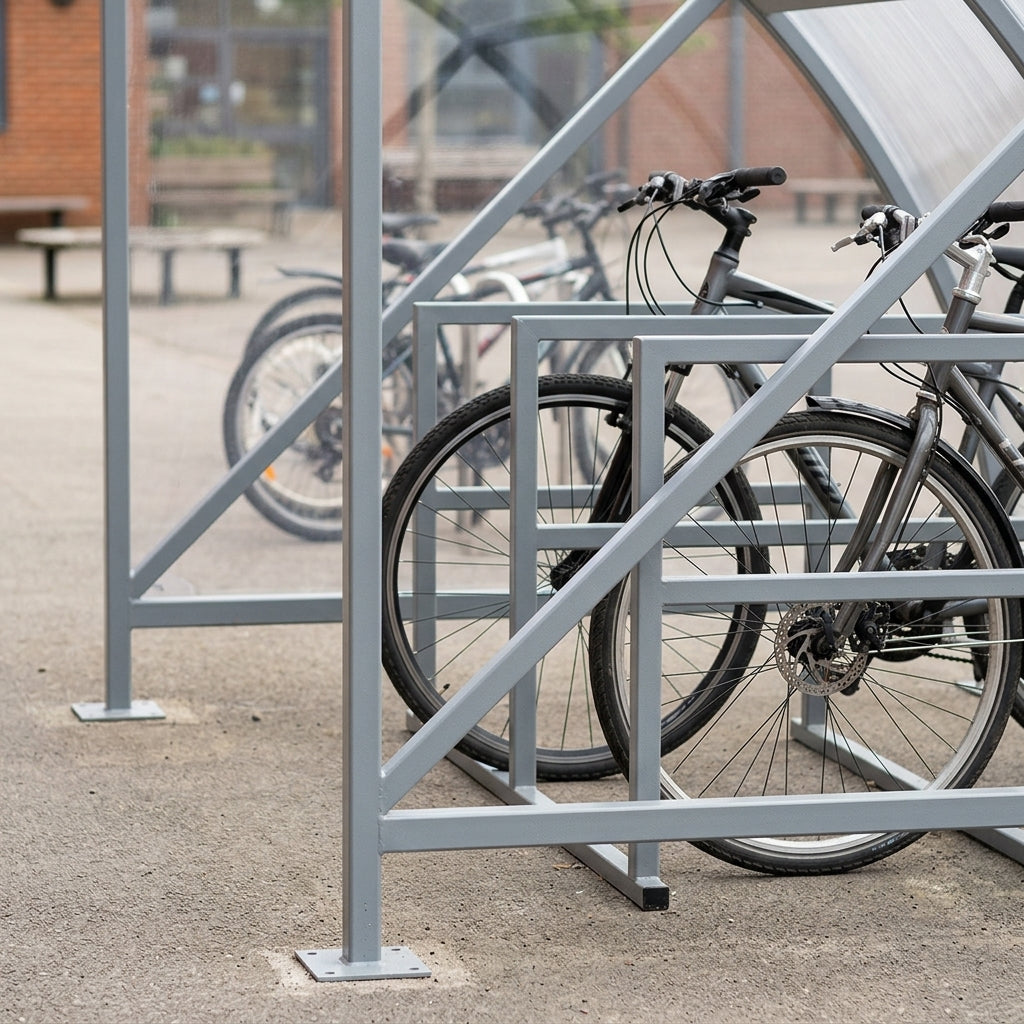 2150mm x 2088mm x 2100mm High Cycle Shelter (view 2)