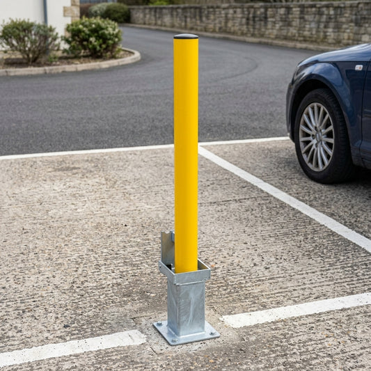 900mm removable parking post, 76mm diameter, galvanised steel