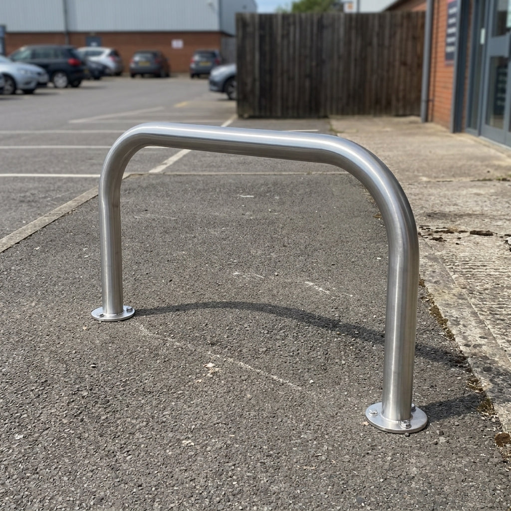 60mm Hooped Perimeter Barrier – Stainless Steel Bolt Down