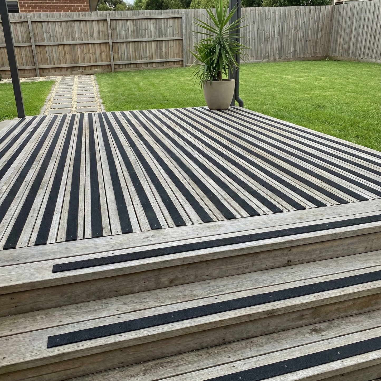 Premium Heavy Duty 600mm Anti-Slip Decking Strips – GRP Non-Slip Safety Strips for Garden, Steps & Patio with 6 Colors Available