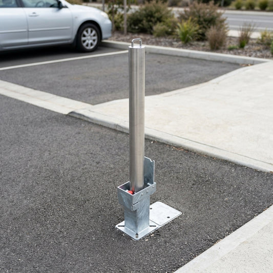 745mm Stainless Steel Removable Bollard with Integral Lock