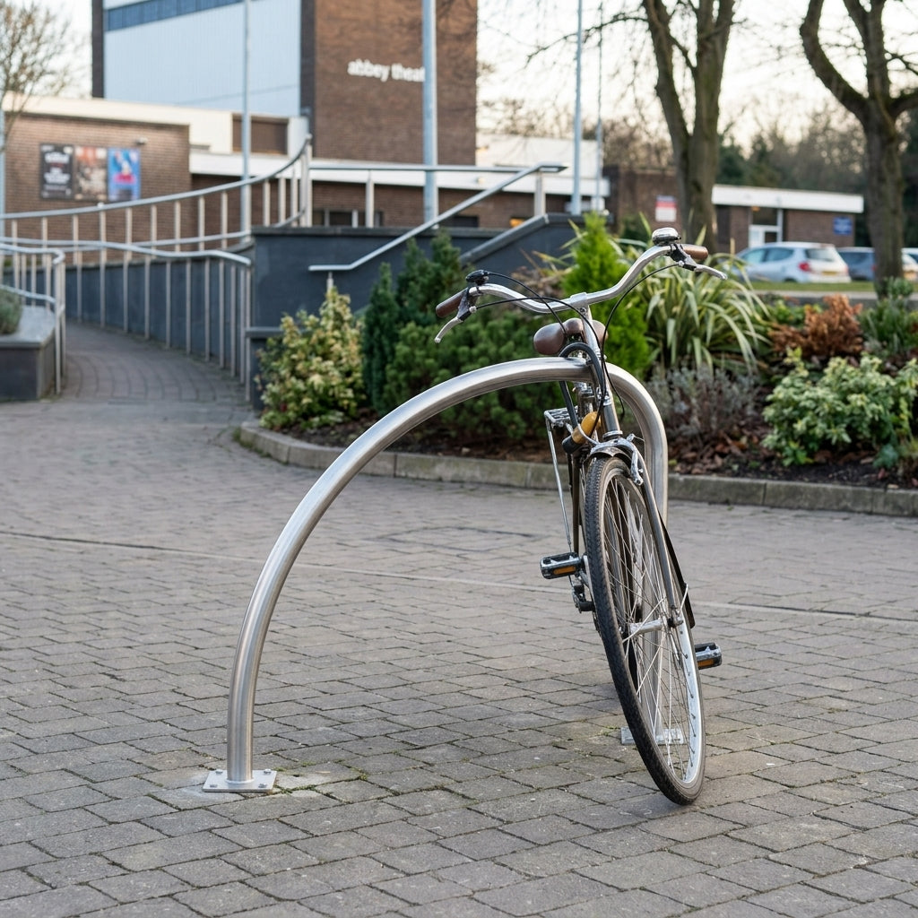 750mm High Fin Shaped Cycle Stand - 48mm Tube
