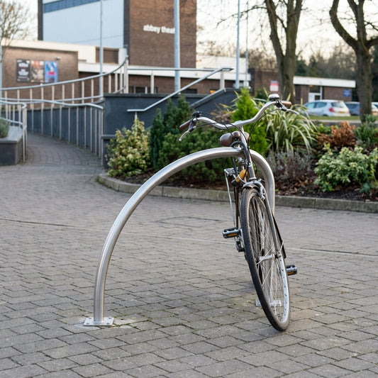 750mm High Fin Shaped Cycle Stand - 48mm Tube