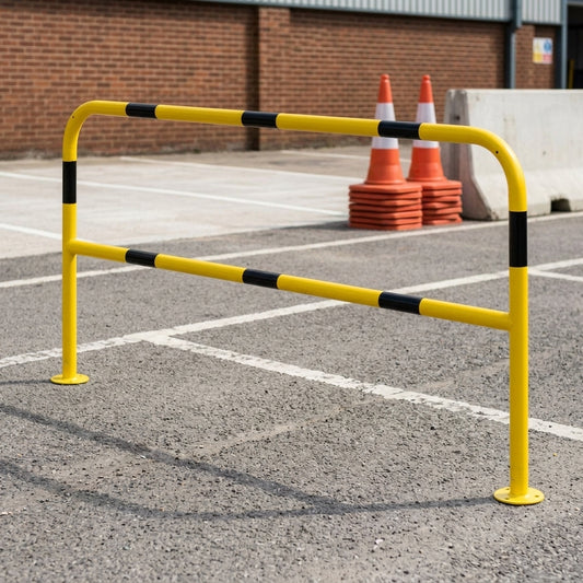 Black & Yellow Hooped Barrier with Cross Rail 48–90mm